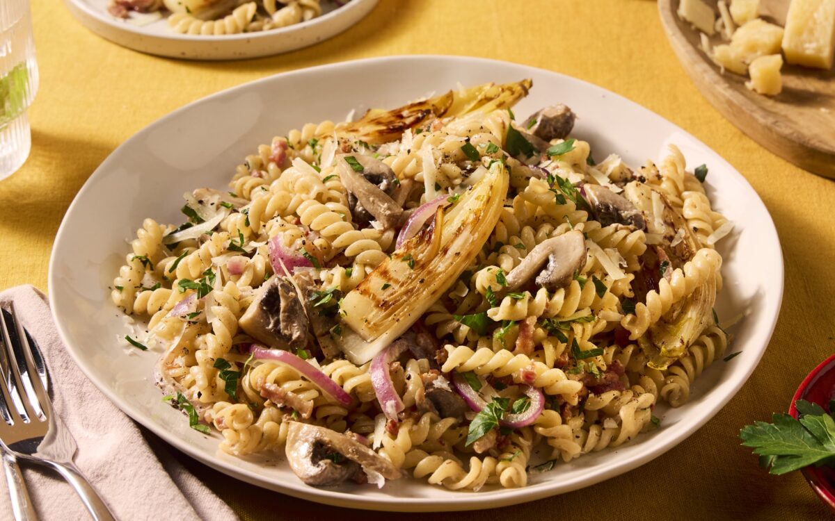 Recept Fusilli met witlof en kastanjechampignons