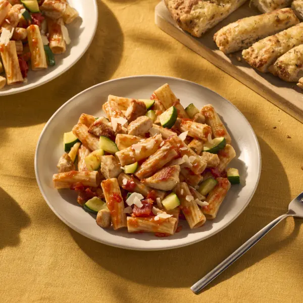 Recept Rigatoni met kip en courgette Grand'Italia