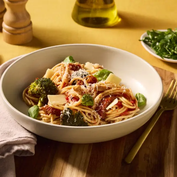 Recept Spaghetti met broccoli en zongedroogde tomaten Grand'Italia