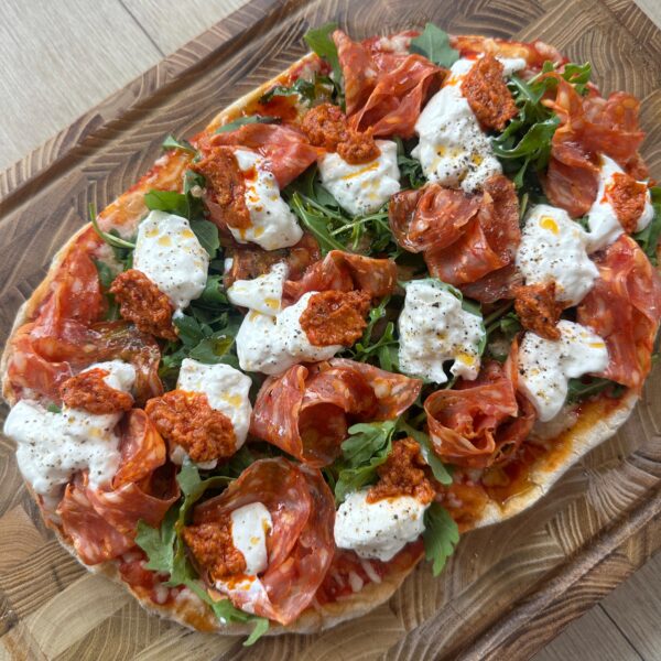 Recept Pinsa met pittige salami en Pesto Piccante Foodie by Bibi