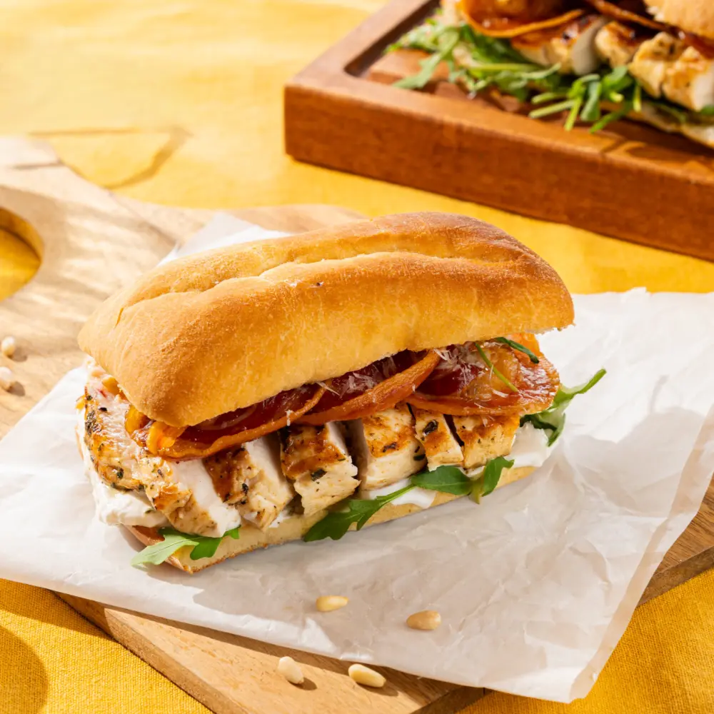 Recept Ciabatta sandwich met pesto, kip en burrata