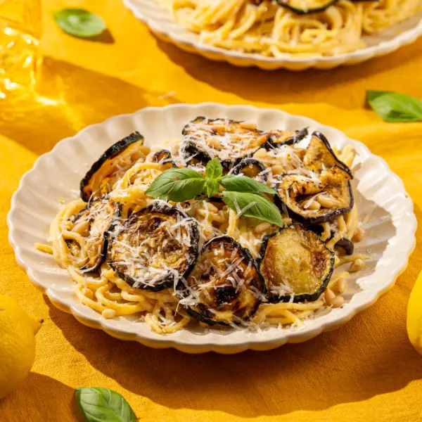 Recept crispy courgette aubergine citroen pasta Grand'Italia